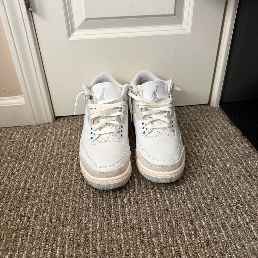 Men’s Lucky Short 3’s White and Blue Sneakers